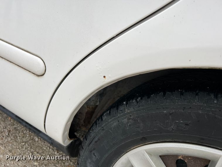 image for item LI9570 2005 Ford Taurus SE