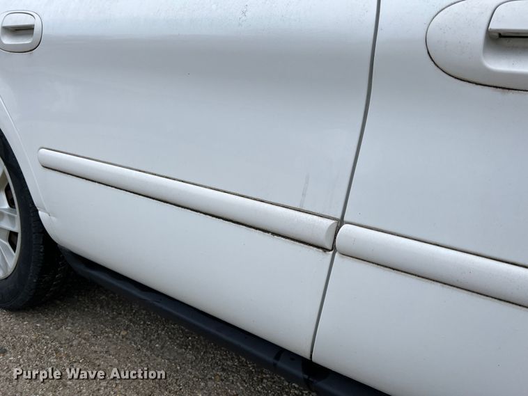 image for item LI9570 2005 Ford Taurus SE