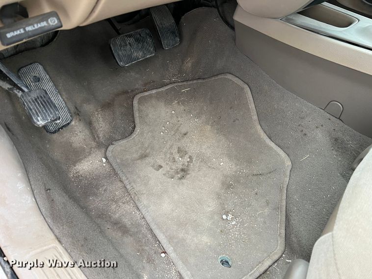 image for item LI9570 2005 Ford Taurus SE