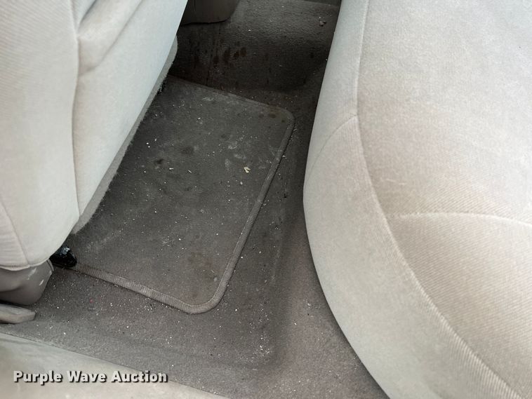 image for item LI9570 2005 Ford Taurus SE