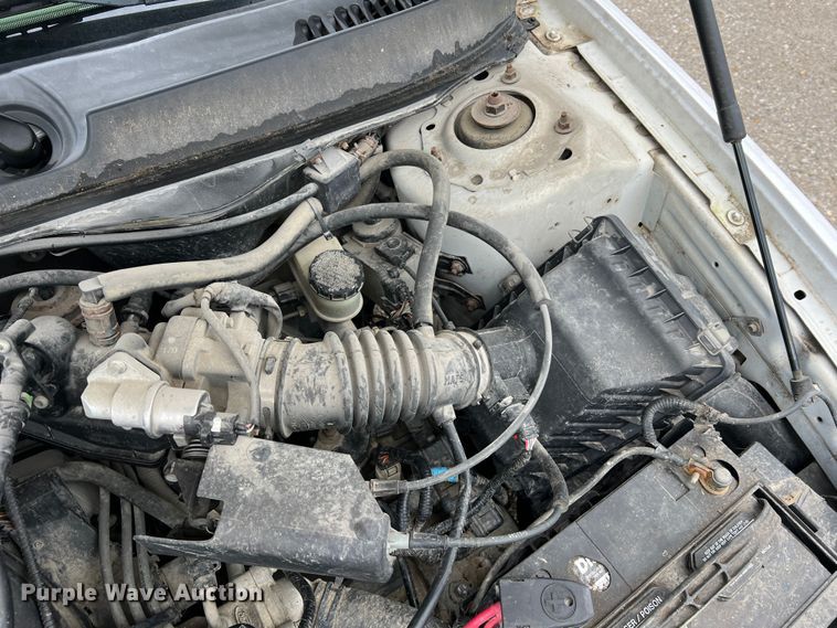 image for item LI9570 2005 Ford Taurus SE