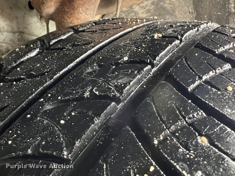 image for item LI9570 2005 Ford Taurus SE