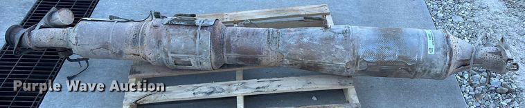 image for item LI9602 Catalytic converter