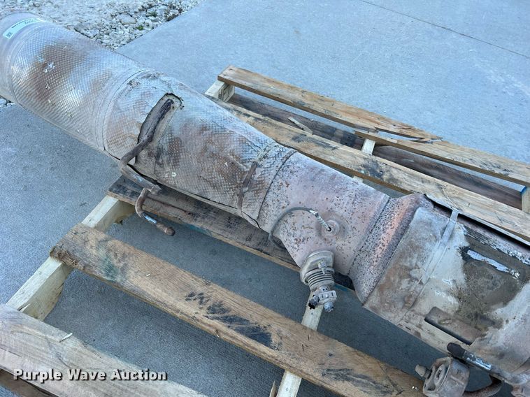 image for item LI9602 Catalytic converter