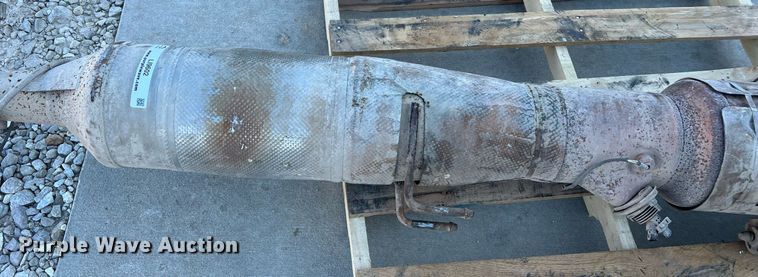 image for item LI9602 Catalytic converter