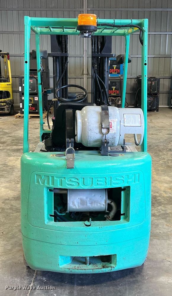 image for item LI9604 Mitsubishi FGC20  forklift
