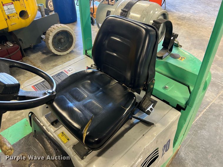 image for item LI9604 Mitsubishi FGC20  forklift