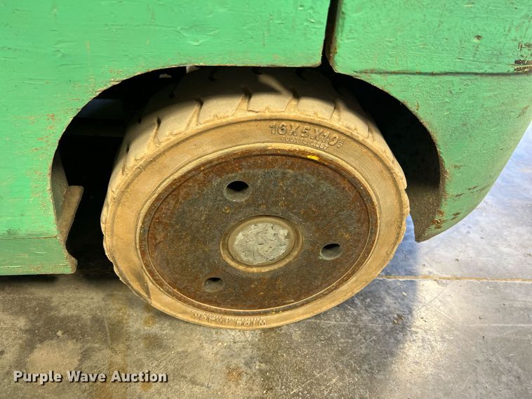 image for item LI9604 Mitsubishi FGC20  forklift