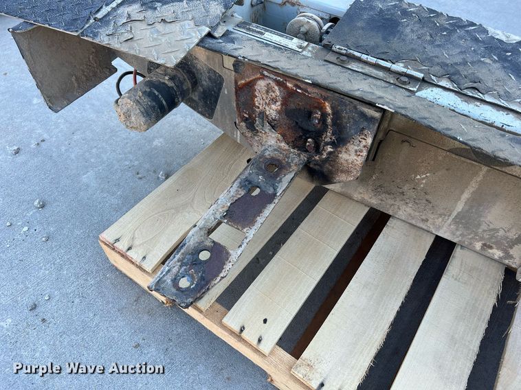 image for item LI9605 Sto-Away Power Cranes Inc. SR2C1  crane