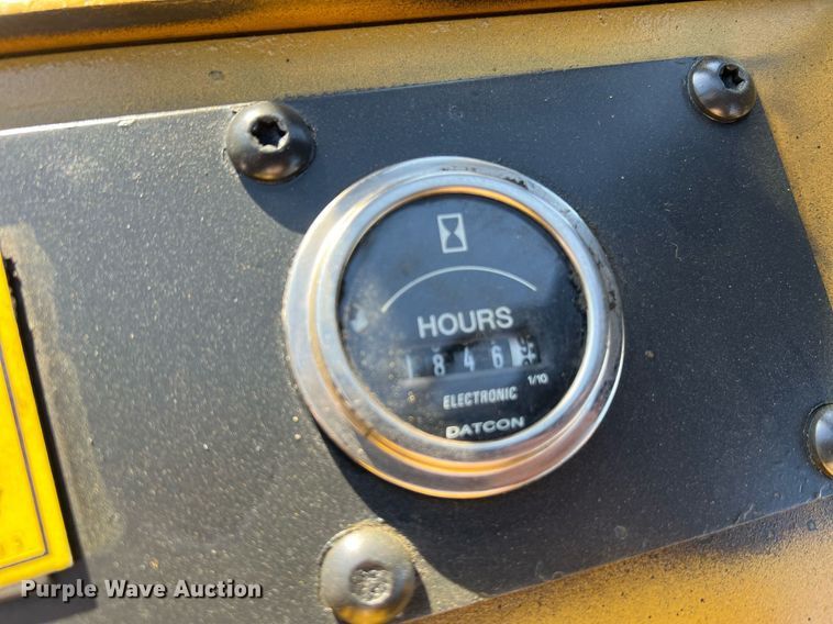 image for item LI9606 Caterpillar T125D  forklift