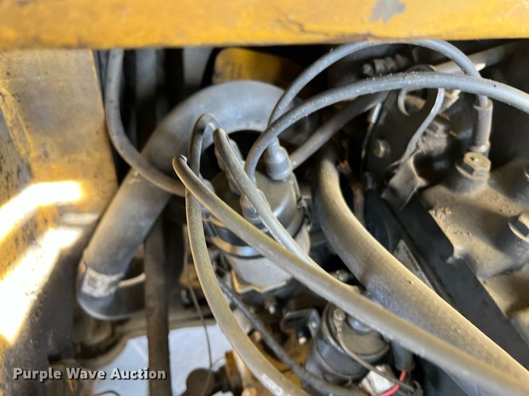 image for item LI9606 Caterpillar T125D  forklift