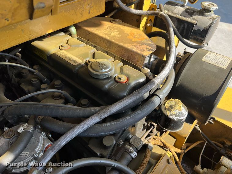 image for item LI9606 Caterpillar T125D  forklift