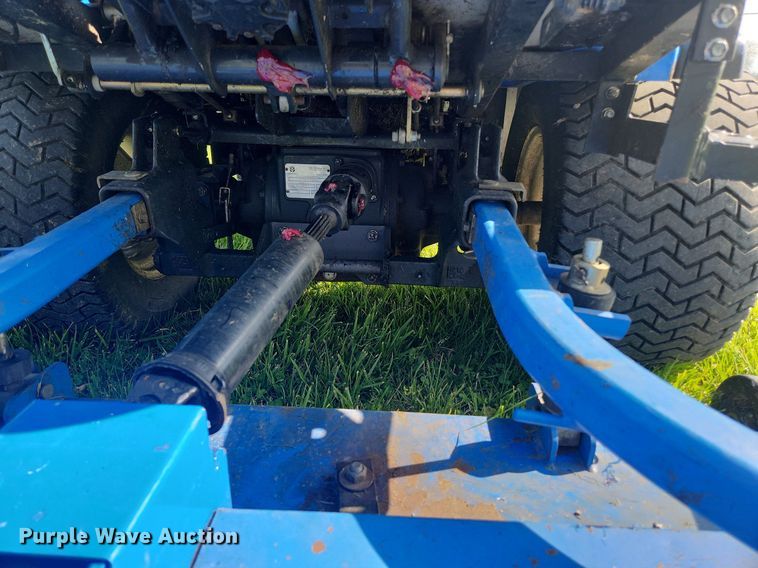 image for item LJ9042 New Holland G6035  lawn mower