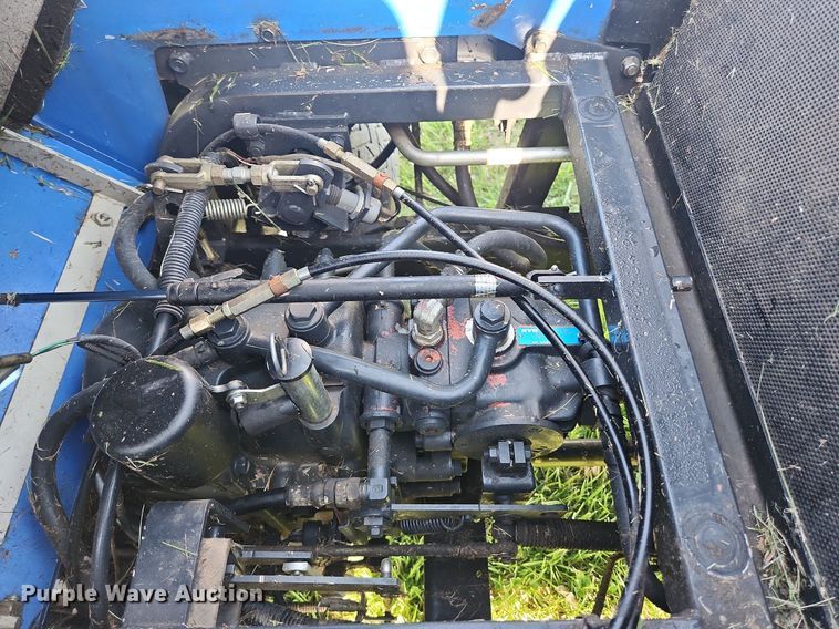 image for item LJ9042 New Holland G6035  lawn mower