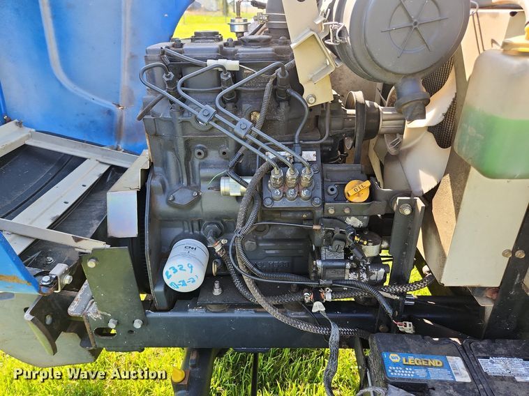 image for item LJ9042 New Holland G6035  lawn mower