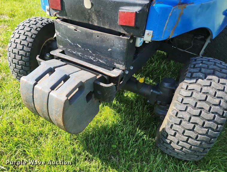 image for item LJ9042 New Holland G6035  lawn mower