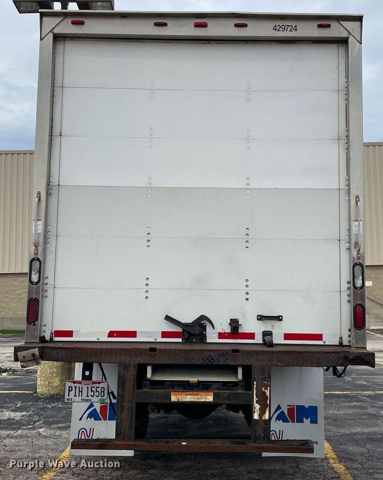 image for item LJ9621 2014 International 4300  box truck