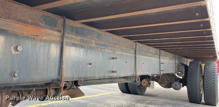 image for item LJ9621 2014 International 4300  box truck