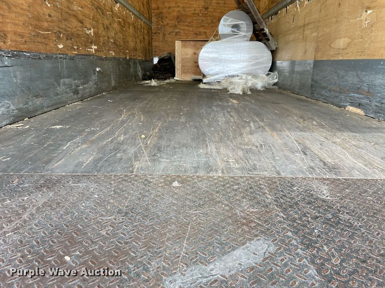 image for item LJ9621 2014 International 4300  box truck