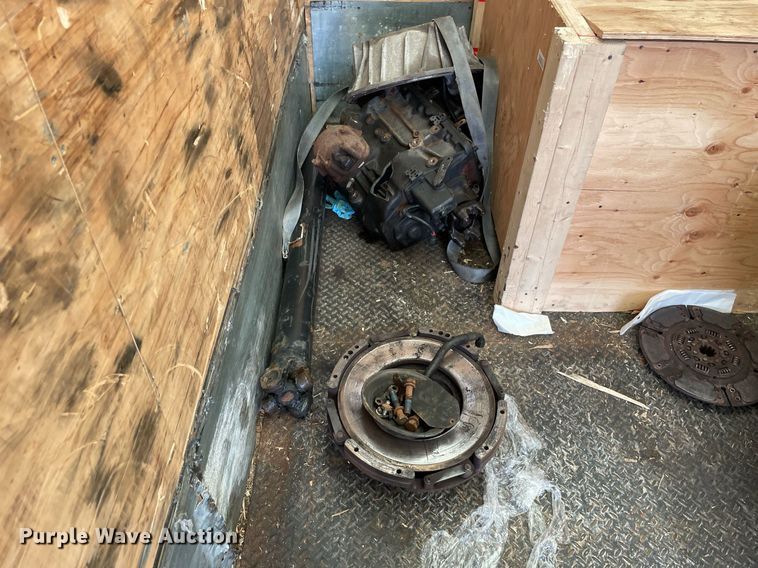 image for item LJ9621 2014 International 4300  box truck