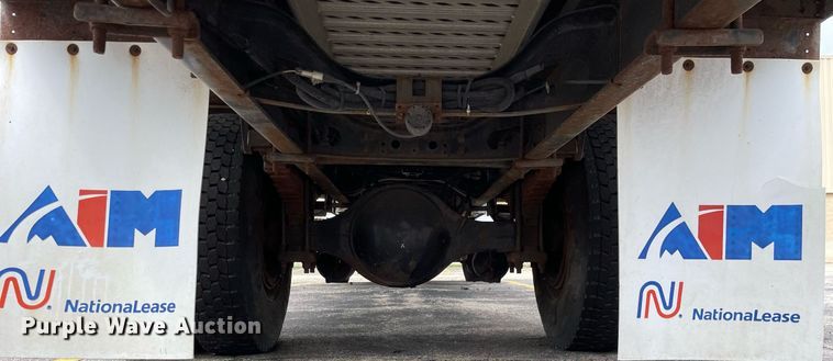 image for item LJ9621 2014 International 4300  box truck