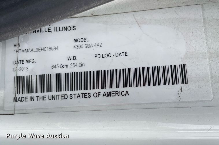 image for item LJ9621 2014 International 4300  box truck