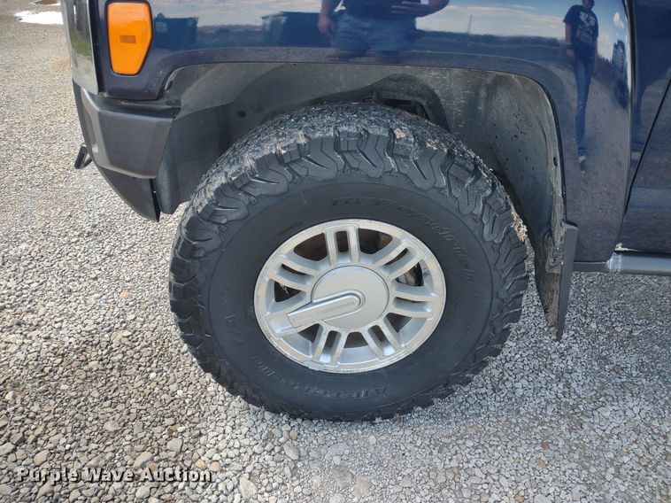 image for item LL9057 2007 Hummer H3  SUV