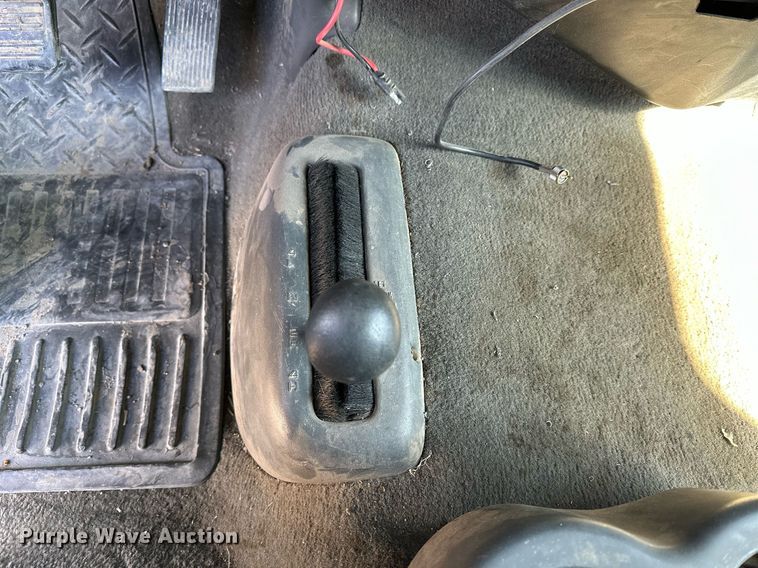 image for item LN9379 2006 Chevrolet Silverado 1500  Ext. Cab pickup truck