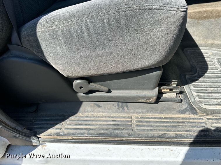 image for item LN9379 2006 Chevrolet Silverado 1500  Ext. Cab pickup truck