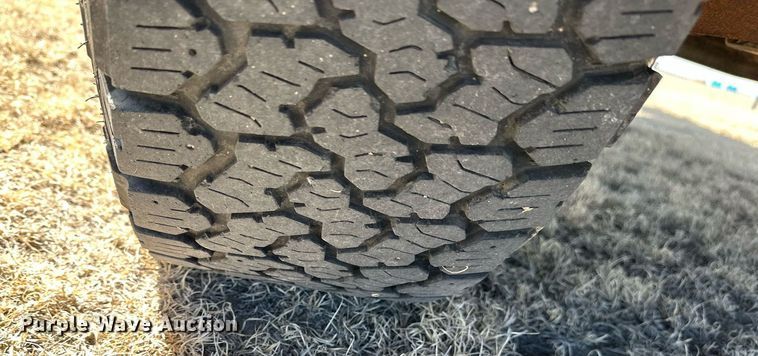 image for item LN9379 2006 Chevrolet Silverado 1500  Ext. Cab pickup truck