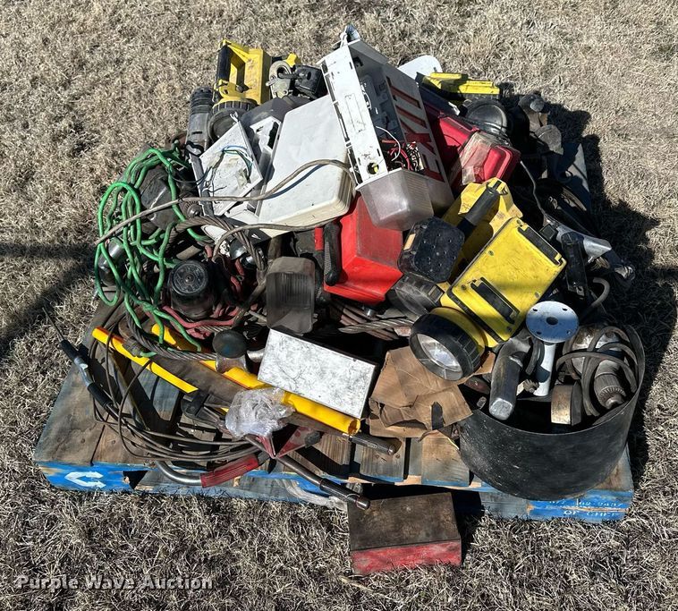 image for item LN9384 Tools