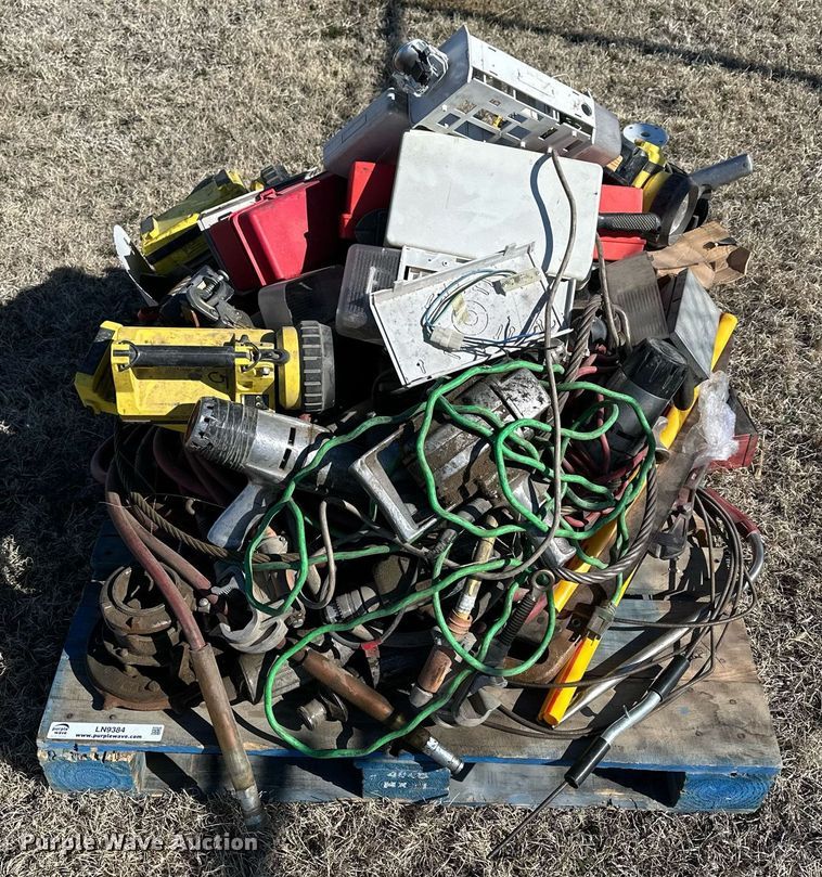 image for item LN9384 Tools