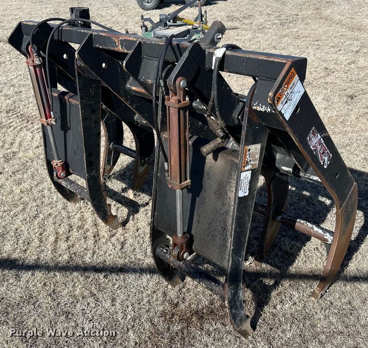 image for item LN9386 WorkSaver  76"W skid steer grapple bucket