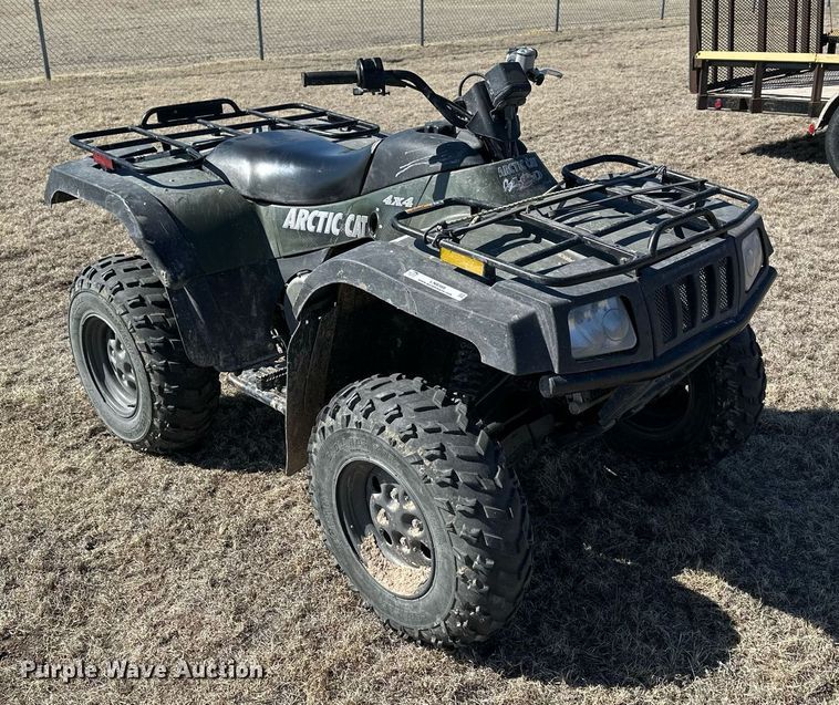 image for item LN9388 2004 Artic Cat 400  ATV