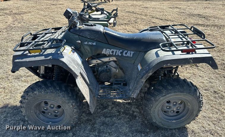image for item LN9388 2004 Artic Cat 400  ATV