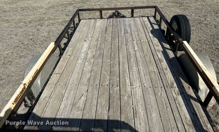 image for item LN9389 2003 PJ  utility trailer