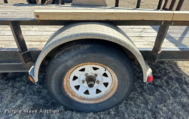 image for item LN9389 2003 PJ  utility trailer