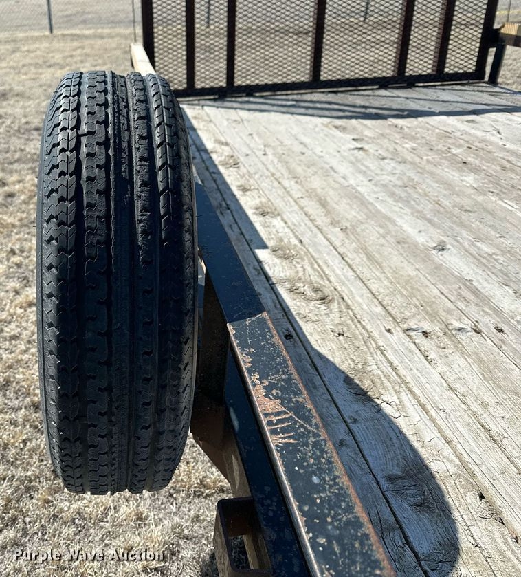 image for item LN9389 2003 PJ  utility trailer