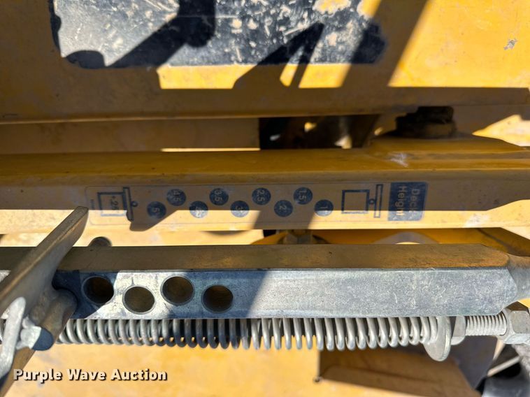 image for item LN9391 Hustler 928663  ZTR lawn mower