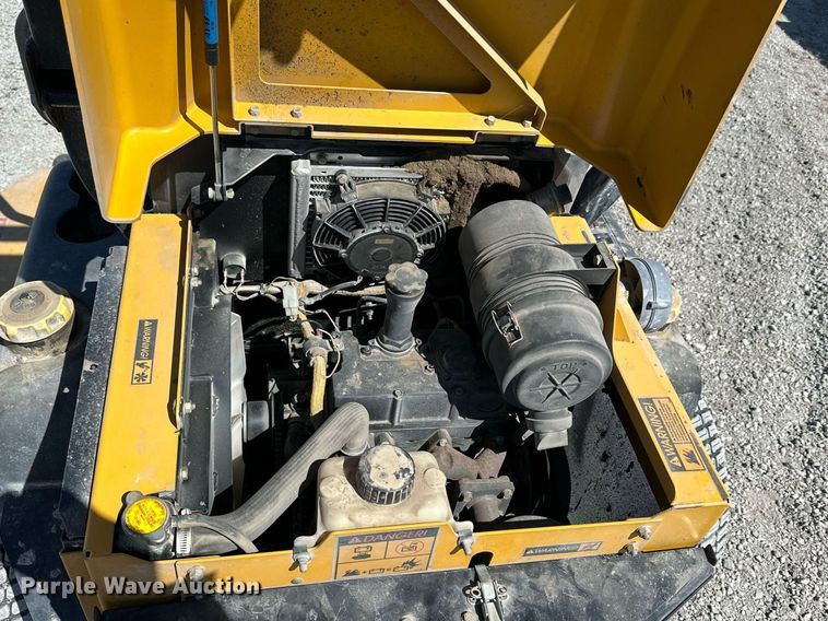 image for item LN9391 Hustler 928663  ZTR lawn mower