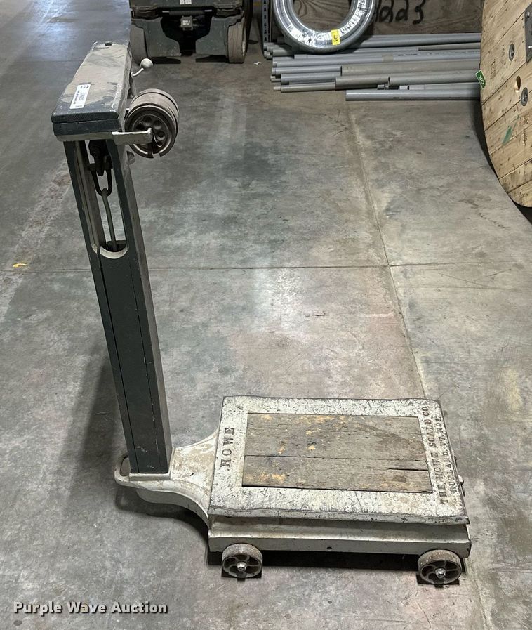 image for item LN9392 Howe  scale