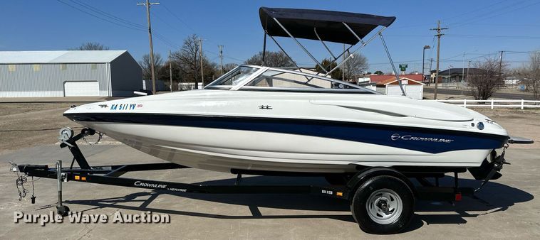 image for item LN9396 2015 Crownline B19  boat