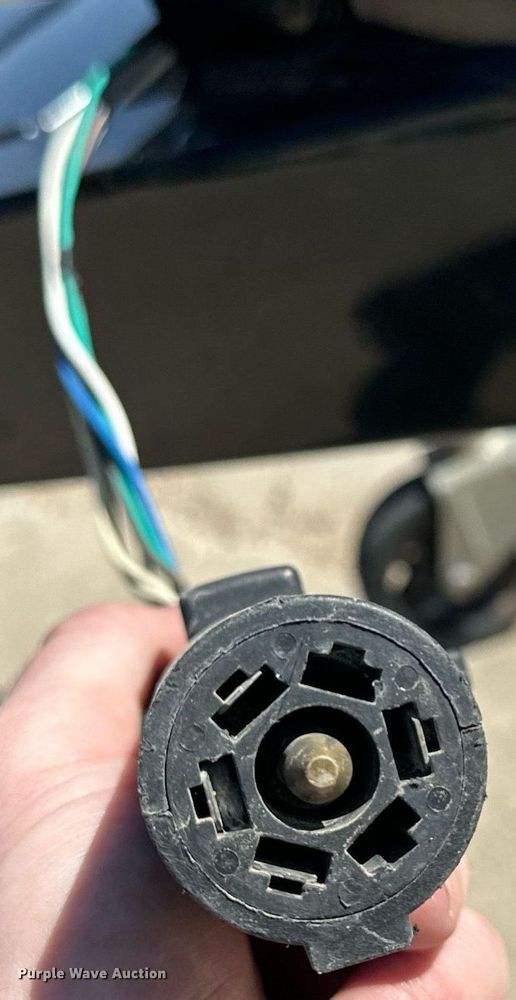 image for item LN9396 2015 Crownline B19  boat