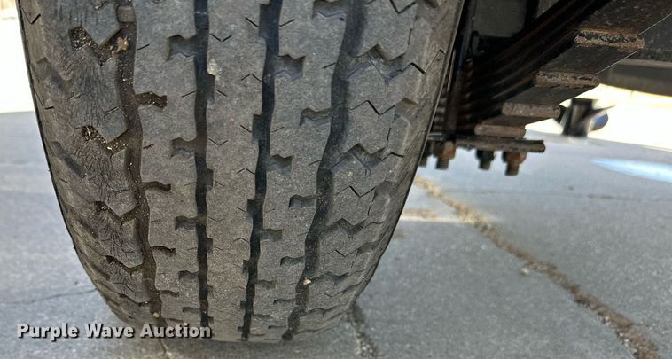 image for item LN9396 2015 Crownline B19  boat