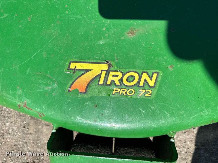 image for item LN9424 2016 John Deere 1580  lawn mower