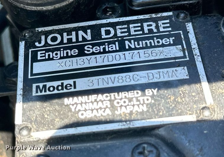 image for item LN9424 2016 John Deere 1580  lawn mower