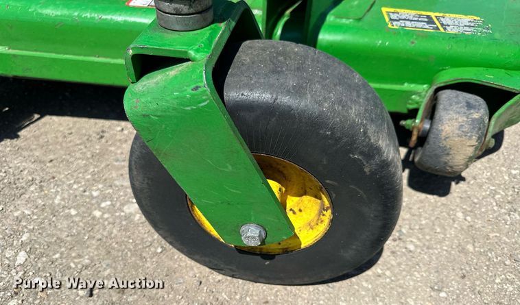 image for item LN9424 2016 John Deere 1580  lawn mower
