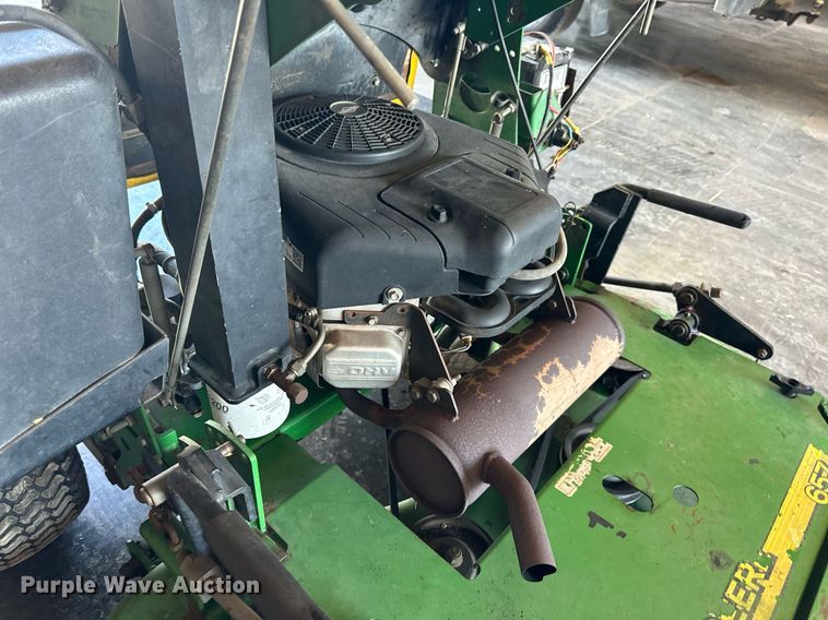 image for item LP9861 John Deere 657  ZTR lawn mower