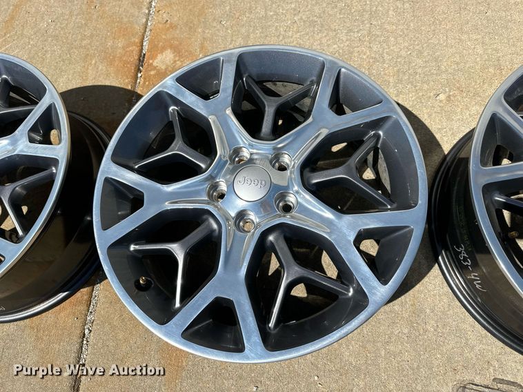 image for item LP9865 (4) five lug wheels