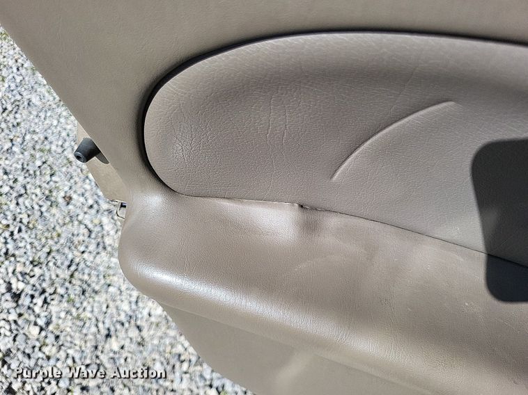 image for item LR9219 2004 Pontiac Grand AM